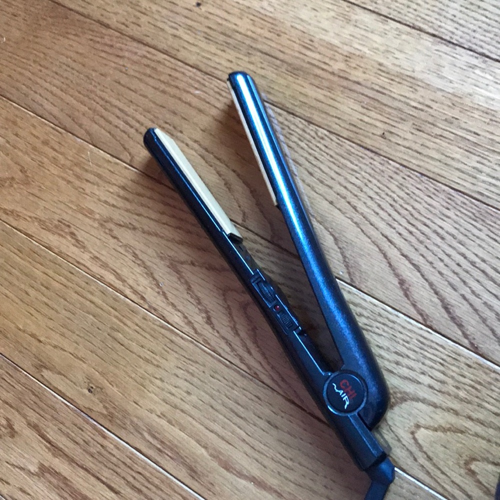 Chi air hair straightener
